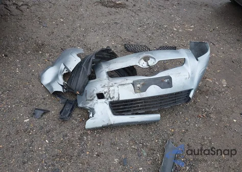 2009 Toyota Yaris from USA, damaged, VIN JTDKT903295255411